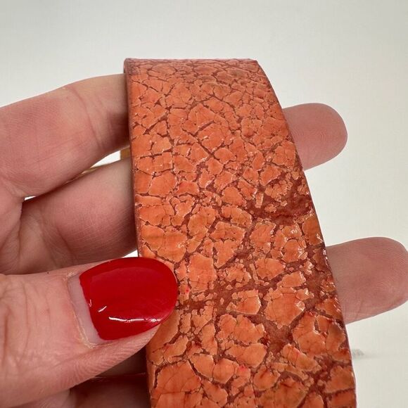 Leighelena Womens Genuine Leather Stingray‎ Wide Jigsaw Cuff Bracelet Orange - Picture 3 of 12